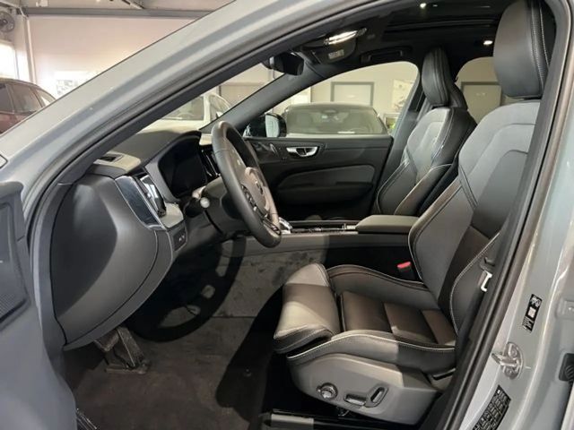 Volvo XC60 AWD Plus Recharge T6