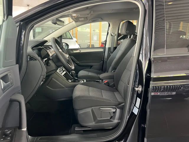 Volkswagen Touran 1.5 TSI Comfortline