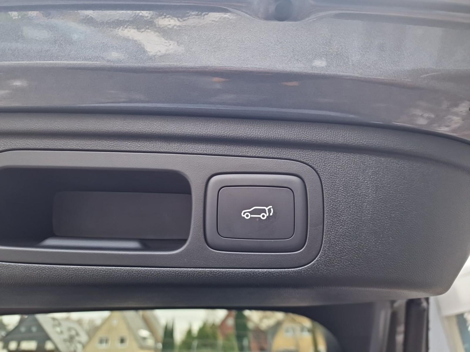 MG HS Hybrid + Lux. Finanzierungspreis ACC+AUT+LED