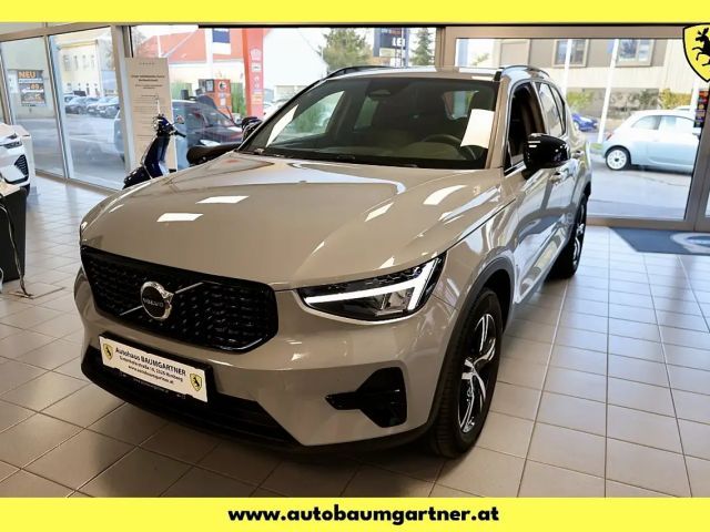 Volvo XC40 Dark Plus