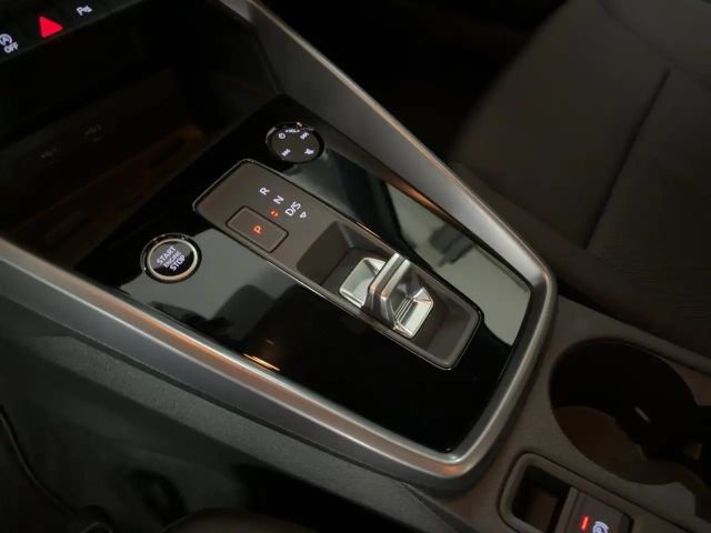 Audi A3 30 TDI Sedan Sportback