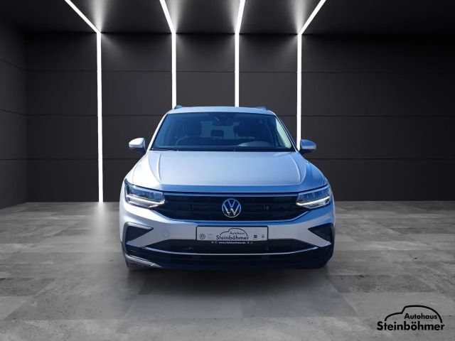 Volkswagen Tiguan DSG Life