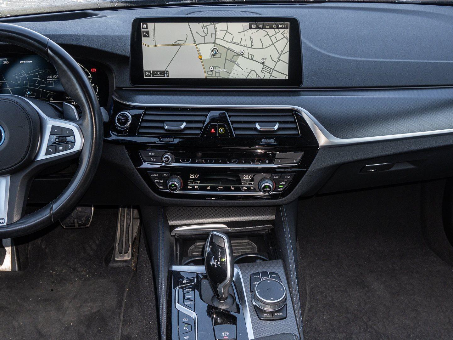 BMW 545 545e Sedan xDrive