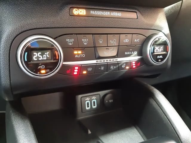 Ford Kuga Cool & Connect