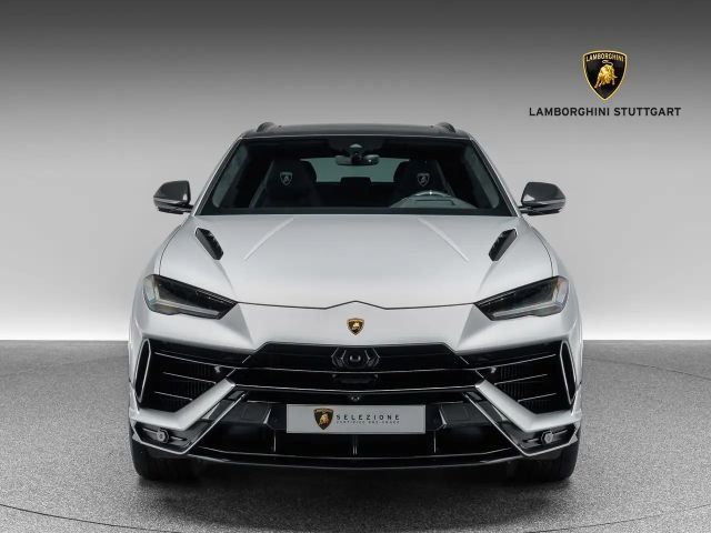 Lamborghini Urus S