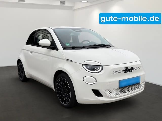 Fiat 500e 3+1 | 42kWh | CarPlay | Tempomat