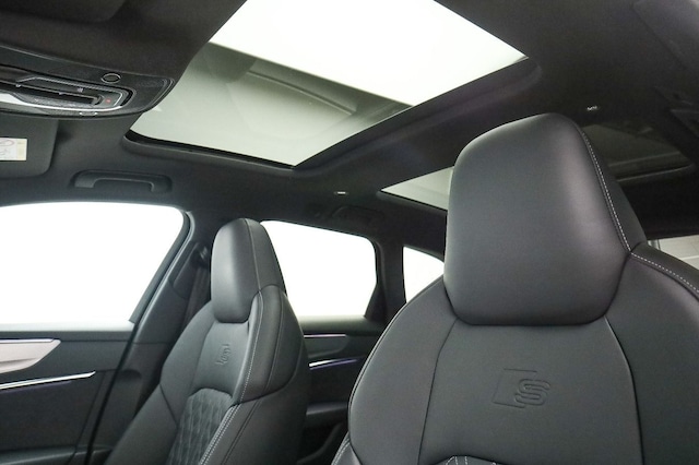 Audi S6 Avant Quattro