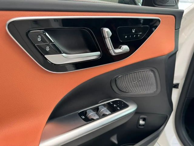 Mercedes-Benz C 180 AMG Line