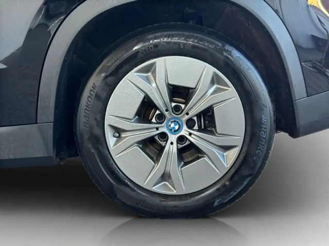 BMW iX1 xDrive30