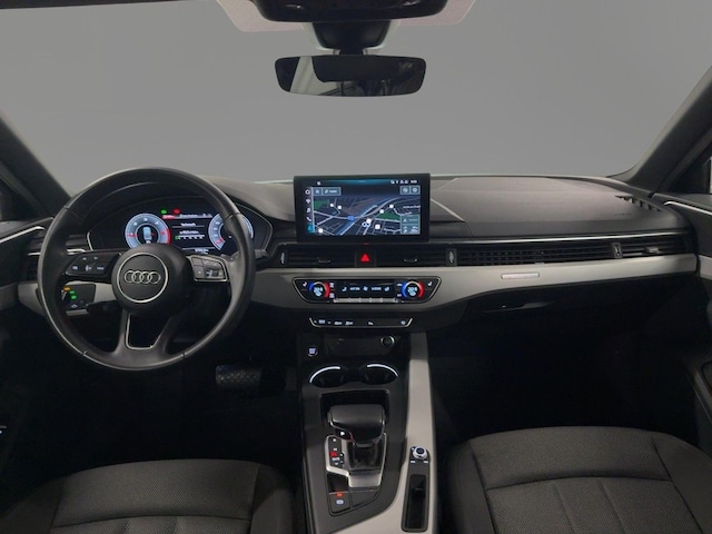 Audi A4 40 TDI Quattro S-Tronic Sedan