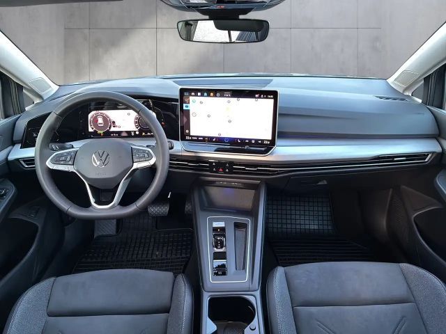 Volkswagen Golf Business DSG Variant