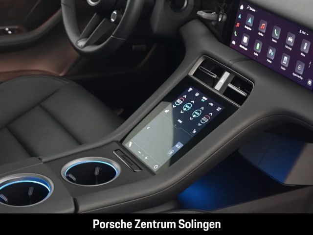 Porsche Taycan Bose Panoramdach Sport Chrono Paket