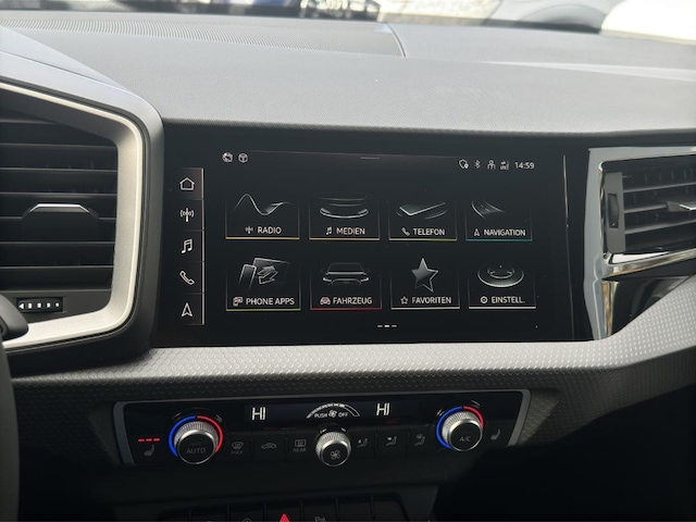 Audi A1 35 TFSI Allstreet S-Tronic