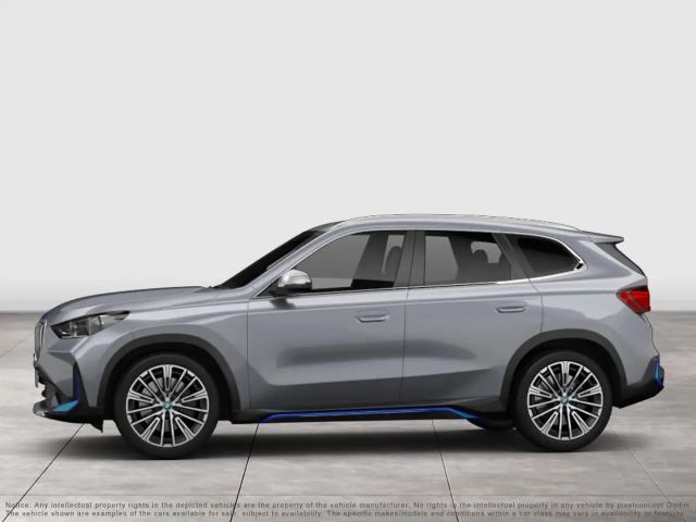 BMW iX1 xDrive30