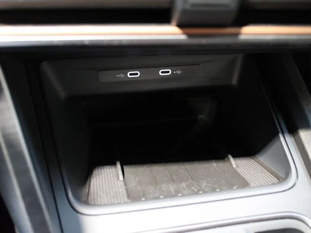 Cupra Formentor DSG VZ e-Hybrid