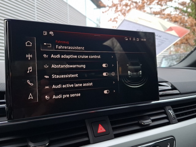 Audi A4 35 TFSI Avant S-Line S-Tronic