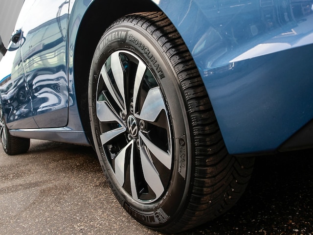 Volkswagen Golf 1.5 TSI Golf VIII