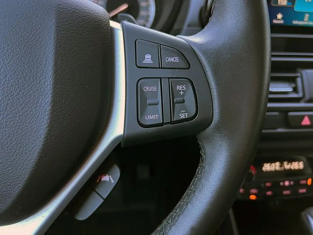 Suzuki S-Cross Hybrid