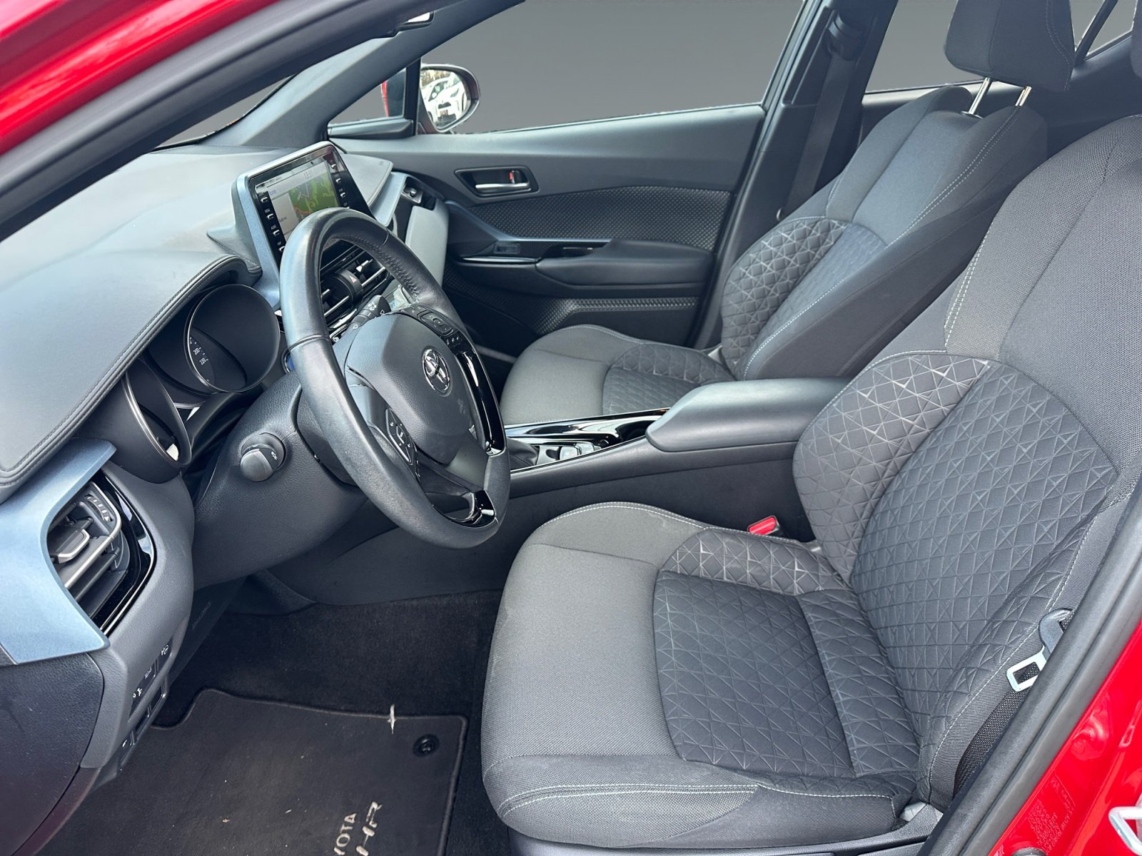 Toyota C-HR 5-deurs Plus