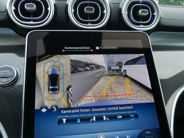 Mercedes-Benz C 200 Sedan