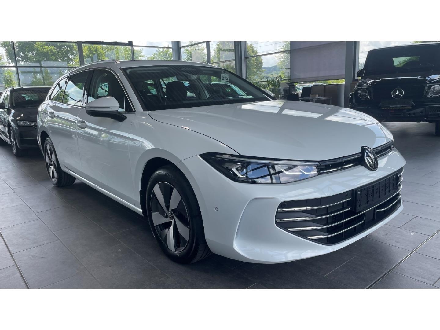 Volkswagen Passat Business IQ.Drive Variant