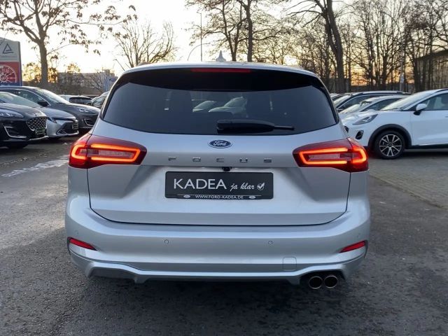 Ford Focus ST Line Wagon