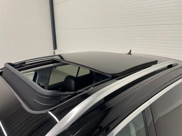 Volkswagen T-Roc 2.0 TDI Sound Style