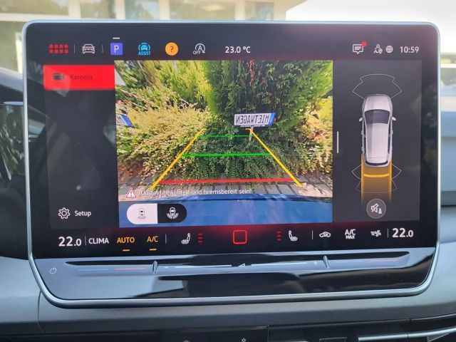 Volkswagen Golf DSG Life