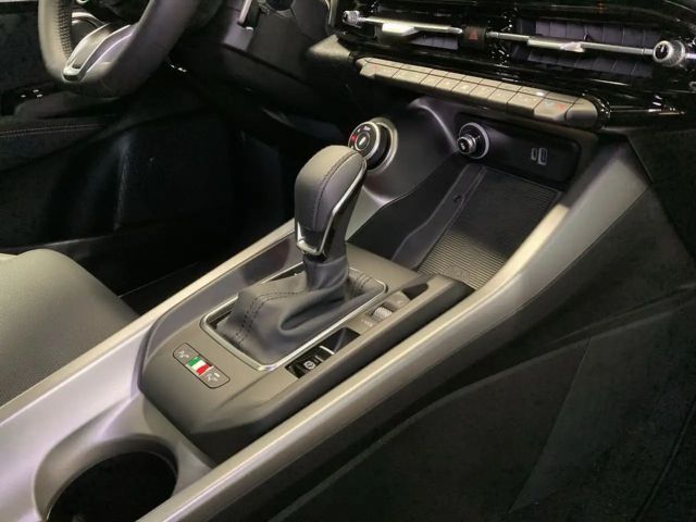 Alfa Romeo Tonale Hybrid Veloce