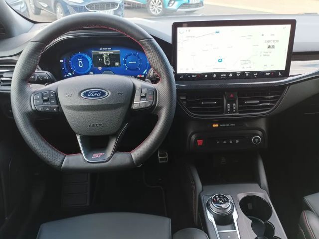 Ford Focus ST Line Wagon