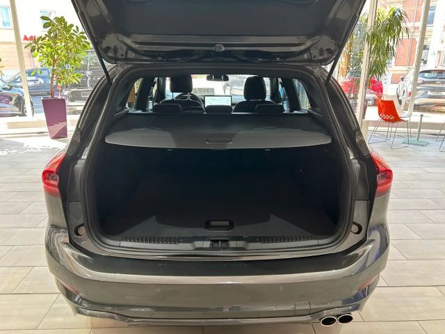 Ford Focus ST Line Wagon