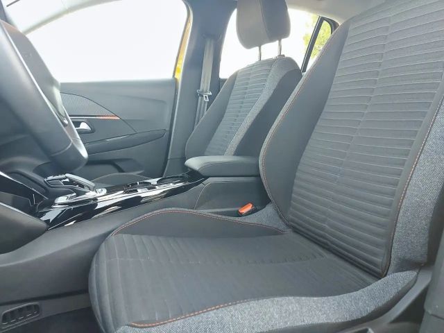 Peugeot E-208 Active Pack