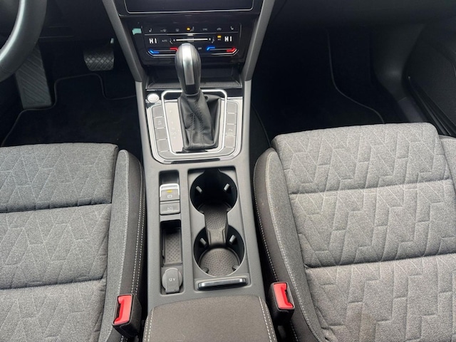 Volkswagen Passat 2.0 TSI Business DSG Variant