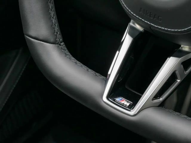 BMW 750 M-Sport Sedan