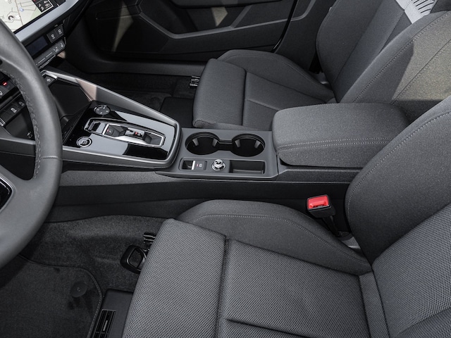 Audi A3 30 TFSI S-Tronic Sedan