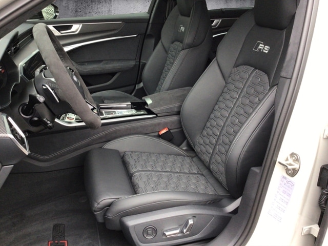 Audi A6 e-tron Avant Performance Quattro