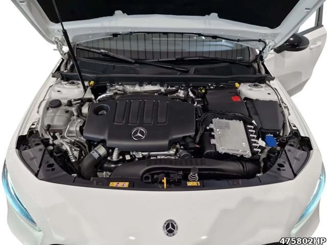 Mercedes-Benz A 220 A 220 d Progressive