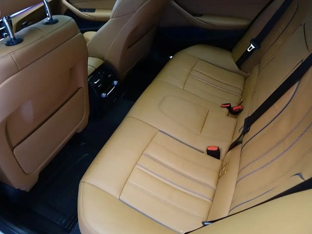 BMW 530 530d Touring xDrive