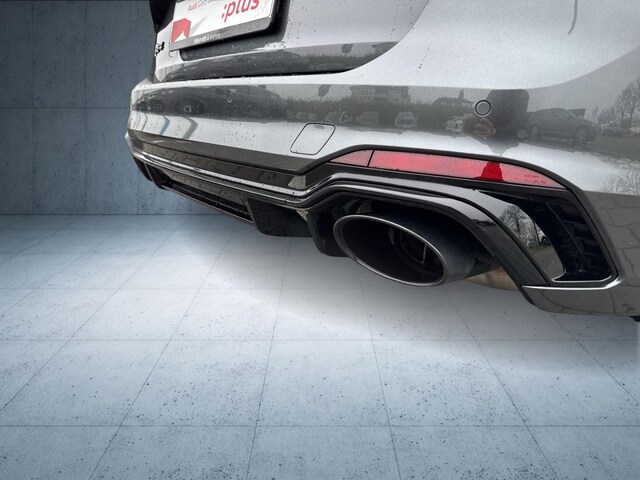 Audi RS4 Avant Quattro