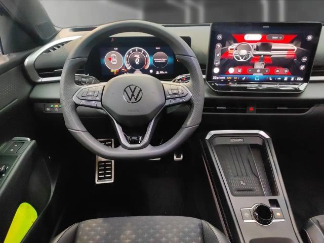 Volkswagen T-Roc 1.5 eTSI DSG IQ.Drive R-Line