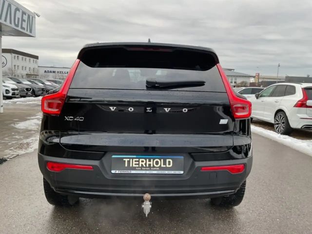 Volvo XC40 Dark Plus T5