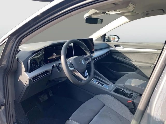 Volkswagen Golf Business DSG Variant