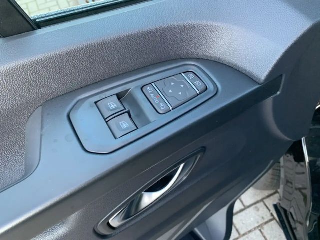 Renault Trafic Blue EDC Spaceclass