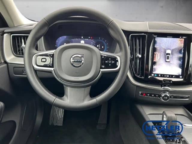 Volvo XC60 AWD Dark Plus