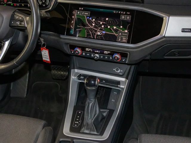 Audi Q3 45 TFSI Hybride