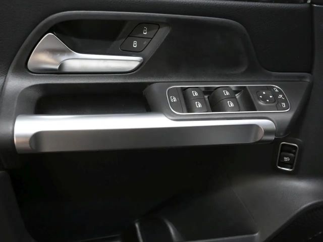 Mercedes-Benz GLB 200 GLB 200 d