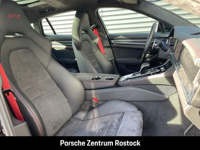 Porsche Panamera GTS
