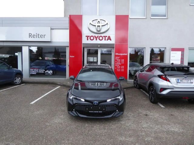 Toyota Corolla Active Hybride Touring