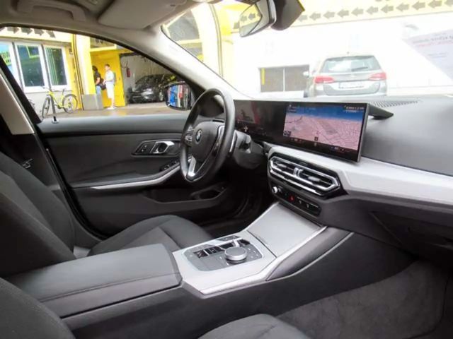 BMW 320 320d Touring xDrive