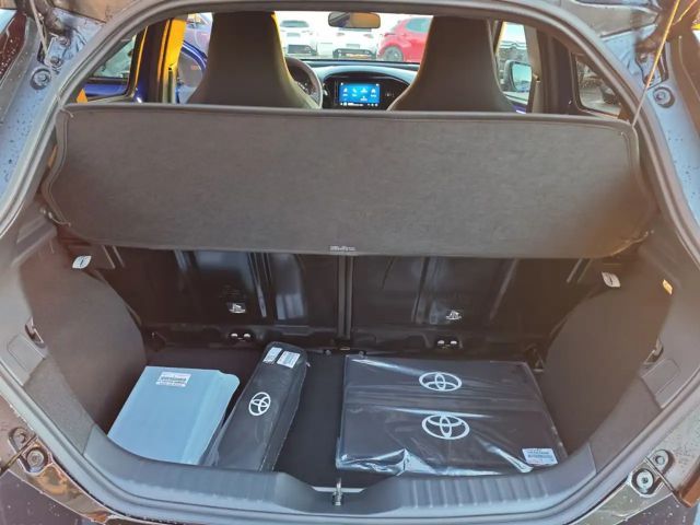 Toyota Aygo X Hatchback S-CVT Team D